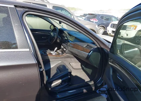 2013 BMW 528I xDrive из США, поврежденный, VIN WBAXH5C5XDD108388